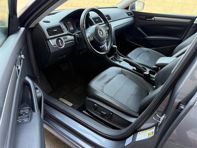 2014 Volkswagen Passat 1.8T Wolfsburg Editi  Wolfsburg Edition - Photo 13 - Reseda, CA 91335