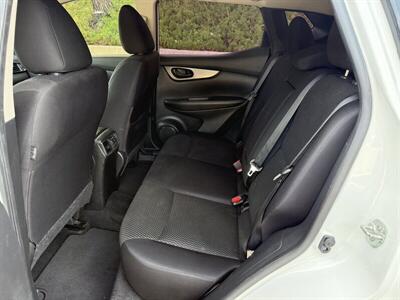 2019 Nissan Rogue Sport S   - Photo 20 - Reseda, CA 91335