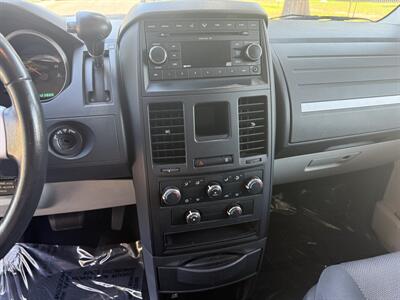 2008 Dodge Grand Caravan SE   - Photo 15 - Reseda, CA 91335