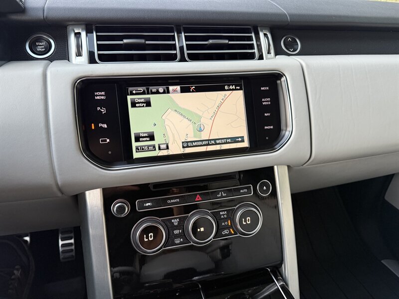 2015 Land Rover Range Rover SuperCharged photo 15