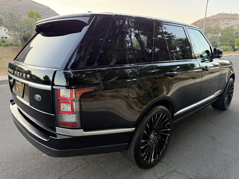 2015 Land Rover Range Rover SuperCharged photo 6