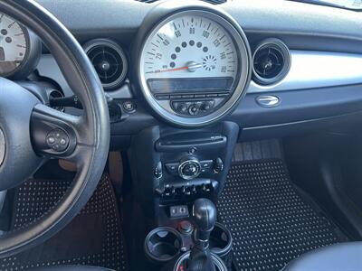 2013 MINI Hardtop Cooper   - Photo 16 - Reseda, CA 91335