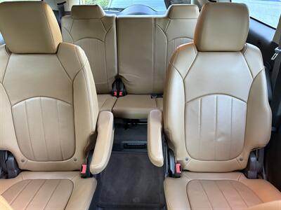 2016 Buick Enclave Premium   - Photo 23 - Reseda, CA 91335