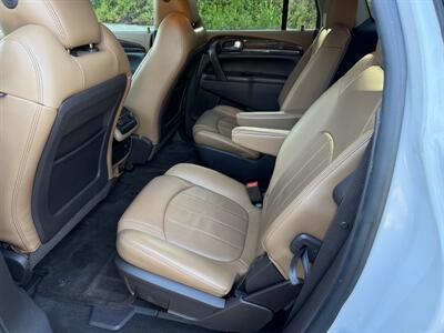 2016 Buick Enclave Premium   - Photo 20 - Reseda, CA 91335