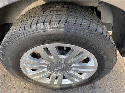 2013 Lincoln Navigator   - Photo 33 - Reseda, CA 91335