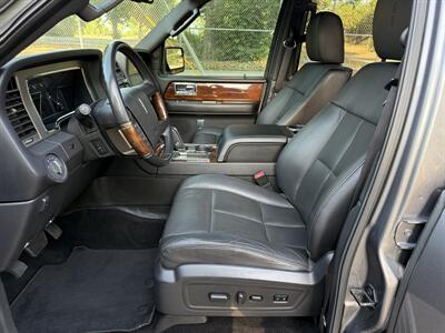 2013 Lincoln Navigator   - Photo 11 - Reseda, CA 91335