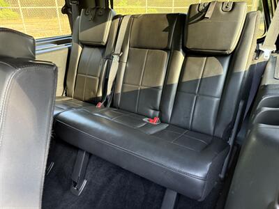 2013 Lincoln Navigator   - Photo 20 - Reseda, CA 91335