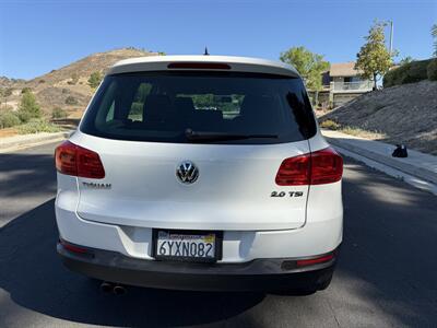 2013 Volkswagen Tiguan S   - Photo 6 - Reseda, CA 91335