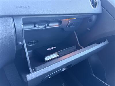 2013 Volkswagen Tiguan S   - Photo 23 - Reseda, CA 91335