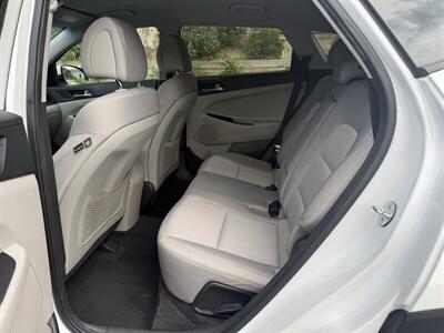 2018 Hyundai TUCSON SE   - Photo 21 - Reseda, CA 91335