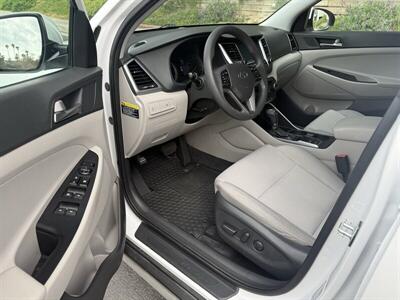 2018 Hyundai TUCSON SE   - Photo 13 - Reseda, CA 91335