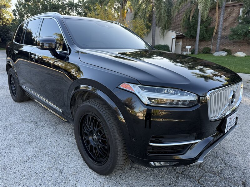 2016 Volvo XC90 Inscription's photo