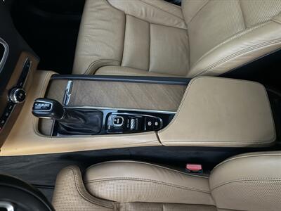 2016 Volvo XC90 T6 Inscription   - Photo 27 - Reseda, CA 91335