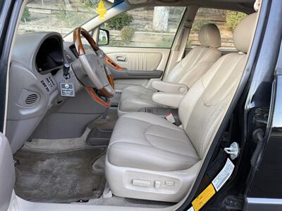 2002 Lexus RX 300   - Photo 11 - Reseda, CA 91335