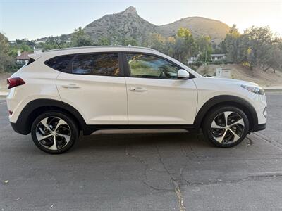 2017 Hyundai Tucson Sport   - Photo 8 - Reseda, CA 91335