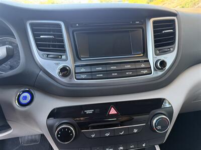 2017 Hyundai Tucson Sport   - Photo 17 - Reseda, CA 91335