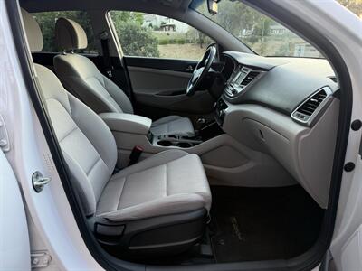 2017 Hyundai Tucson Sport   - Photo 13 - Reseda, CA 91335