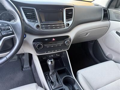 2017 Hyundai Tucson Sport   - Photo 19 - Reseda, CA 91335