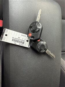 2010 Ford Edge SEL   - Photo 26 - Reseda, CA 91335