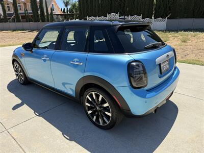 2015 MINI Cooper Cooper   - Photo 5 - Reseda, CA 91335