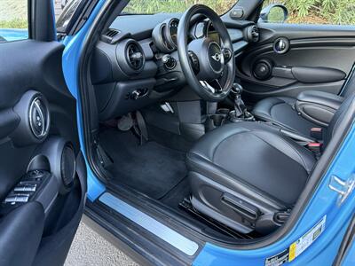 2015 MINI Cooper Cooper   - Photo 13 - Reseda, CA 91335