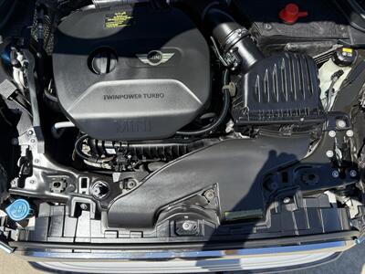 2015 MINI Cooper Cooper   - Photo 27 - Reseda, CA 91335