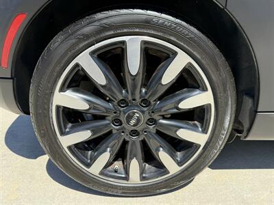 2015 MINI Cooper Cooper   - Photo 29 - Reseda, CA 91335