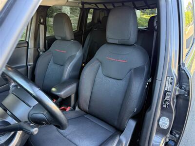 2017 Jeep Renegade Trailhawk   - Photo 12 - Reseda, CA 91335