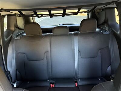 2017 Jeep Renegade Trailhawk   - Photo 25 - Reseda, CA 91335