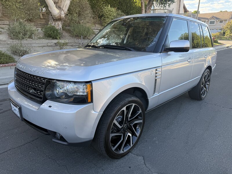 2012 Land Rover Range Rover HSE photo 23
