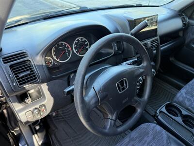 2004 Honda CR-V LX   - Photo 14 - Reseda, CA 91335