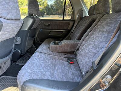 2004 Honda CR-V LX   - Photo 22 - Reseda, CA 91335