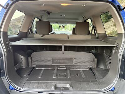 2012 Nissan Xterra X   - Photo 25 - Reseda, CA 91335