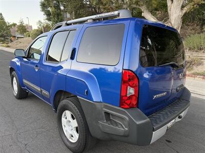 2012 Nissan Xterra X   - Photo 5 - Reseda, CA 91335