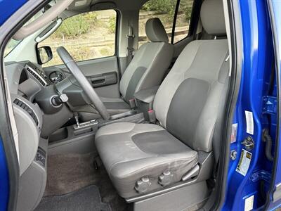 2012 Nissan Xterra X   - Photo 12 - Reseda, CA 91335