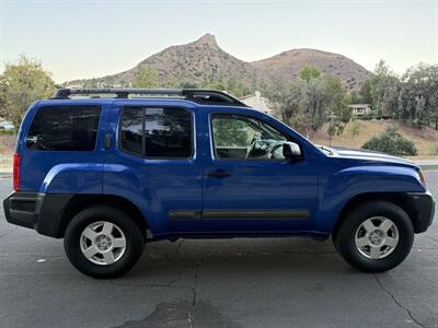 2012 Nissan Xterra X   - Photo 8 - Reseda, CA 91335