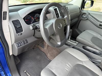 2012 Nissan Xterra X   - Photo 14 - Reseda, CA 91335