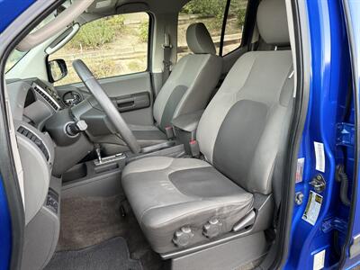 2012 Nissan Xterra X   - Photo 12 - Reseda, CA 91335