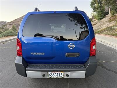 2012 Nissan Xterra X   - Photo 6 - Reseda, CA 91335