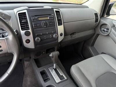 2012 Nissan Xterra X   - Photo 17 - Reseda, CA 91335