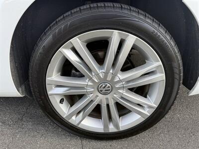 2016 Volkswagen Golf SportWagen TSI Limited Edition   - Photo 34 - Reseda, CA 91335