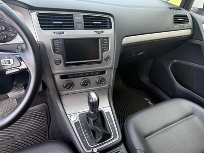 2016 Volkswagen Golf SportWagen TSI Limited Edition   - Photo 19 - Reseda, CA 91335