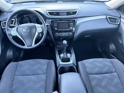 2016 Nissan Rogue S   - Photo 10 - Reseda, CA 91335