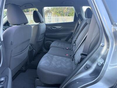 2016 Nissan Rogue S   - Photo 22 - Reseda, CA 91335