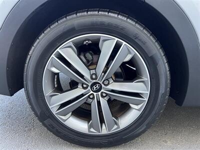 2013 Hyundai SANTA FE Limited   - Photo 31 - Reseda, CA 91335