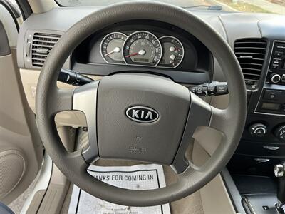 2008 Kia Sorento   - Photo 15 - Reseda, CA 91335