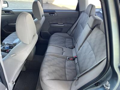 2010 Subaru Forester 2.5X Premium   - Photo 19 - Reseda, CA 91335