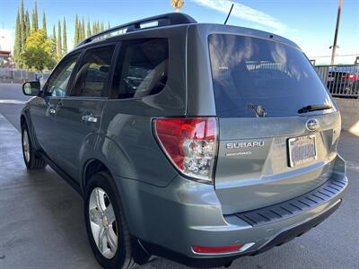 2010 Subaru Forester 2.5X Premium   - Photo 5 - Reseda, CA 91335