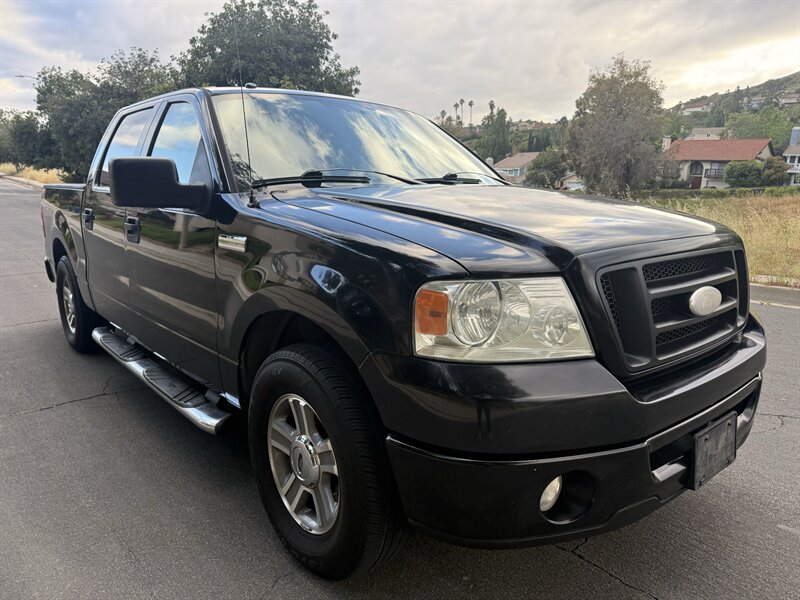 2006 Ford F-150 XLT  