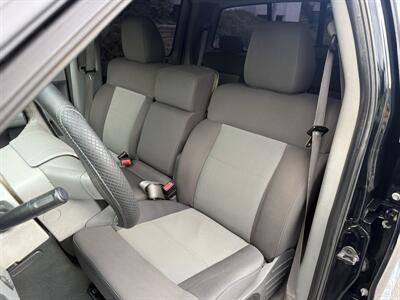 2006 Ford F-150 XLT   - Photo 18 - Reseda, CA 91335